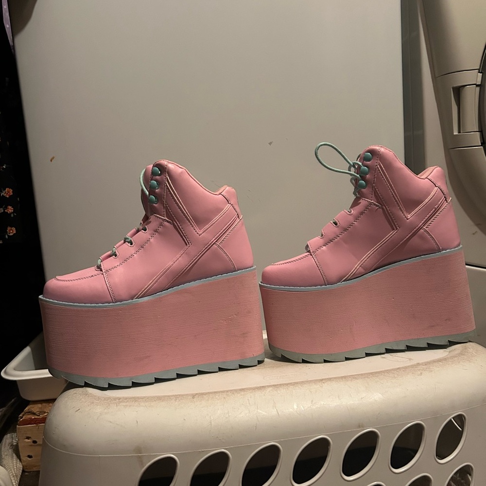YRU Qozmo Bondage Rose Spike Platform Sneakers Pink and Blue - Picture 3 of 11